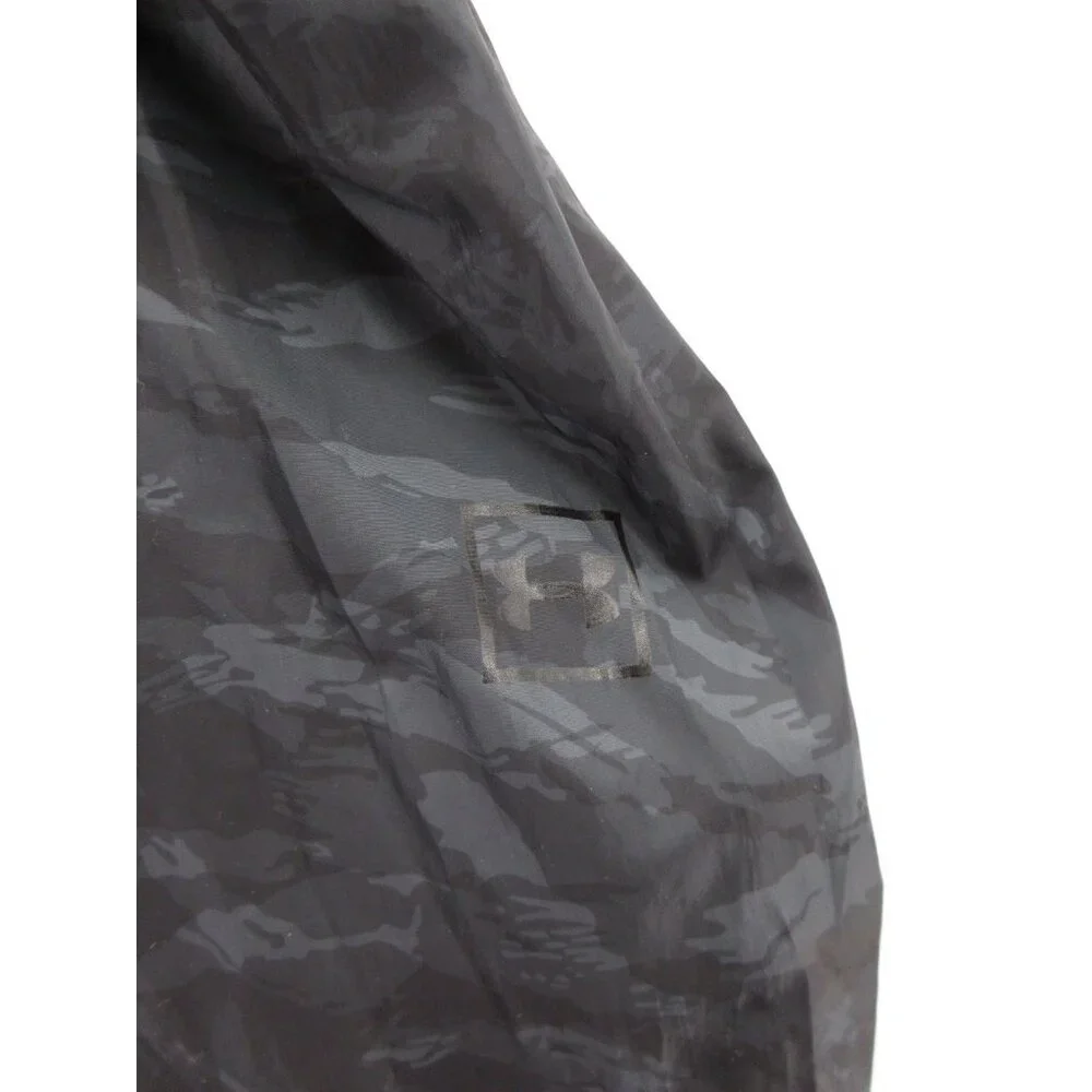 Under Armour Jacket Medium Sportstyle Wind Anorak 1/4 Zip Camo Fiited *
